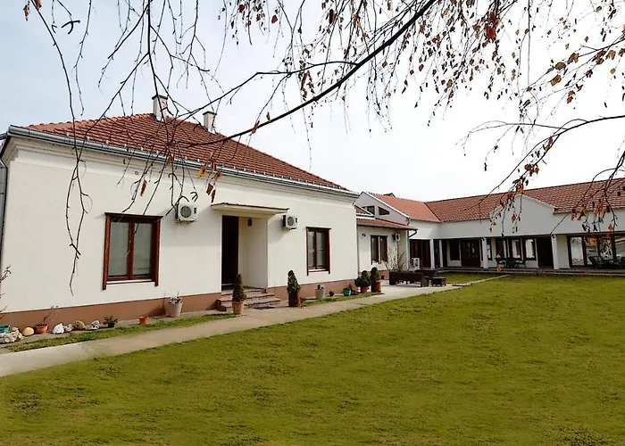 Mladenovic Apartments